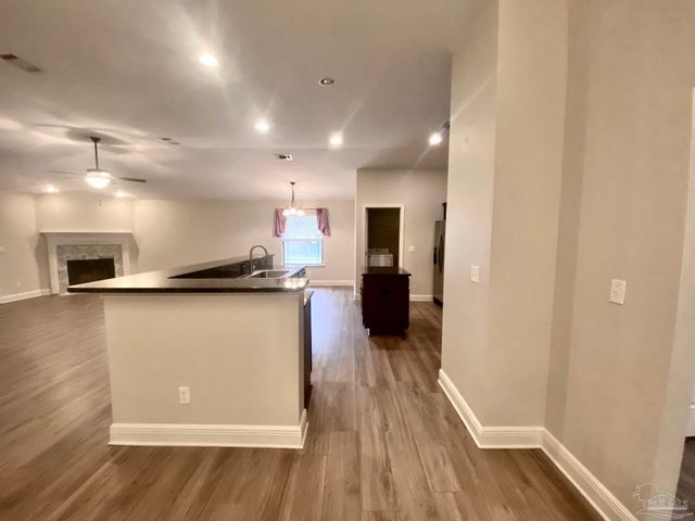 8431 Ferlon Ave, Pensacola, FL 32526