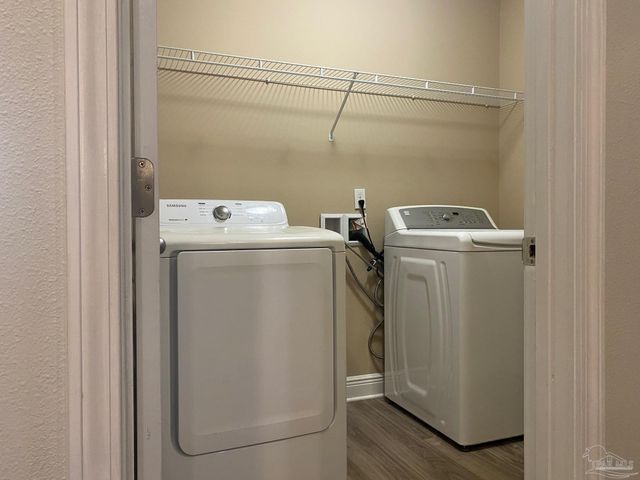 8431 Ferlon Ave, Pensacola, FL 32526