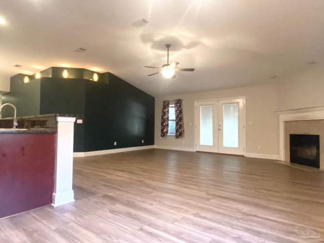 8431 Ferlon Ave, Pensacola, FL 32526