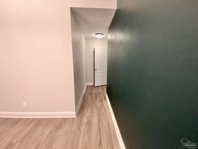 8431 Ferlon Ave, Pensacola, FL 32526