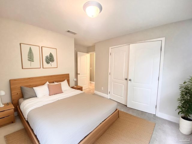 8431 Ferlon Ave, Pensacola, FL 32526