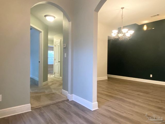 8431 Ferlon Ave, Pensacola, FL 32526