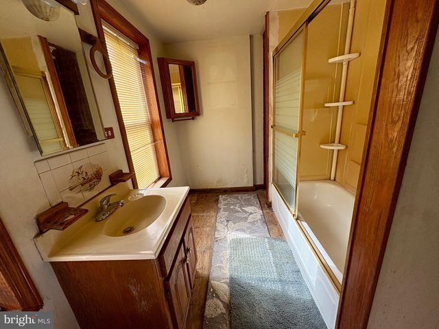 207 CHESTNUT ST, Downingtown, PA 19335