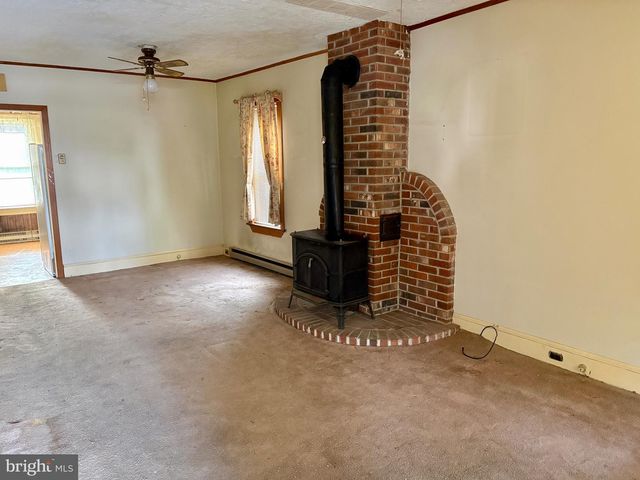 207 CHESTNUT ST, Downingtown, PA 19335