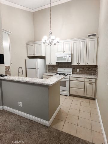 15240 Ocaso 202, La Mirada, CA 90638