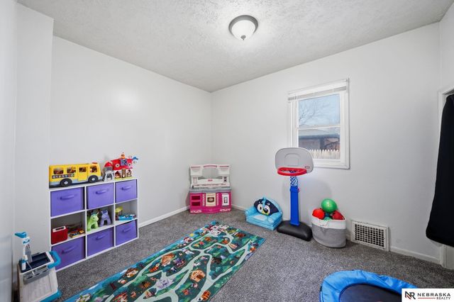 2937 N 46th Street, Lincoln, NE 68504