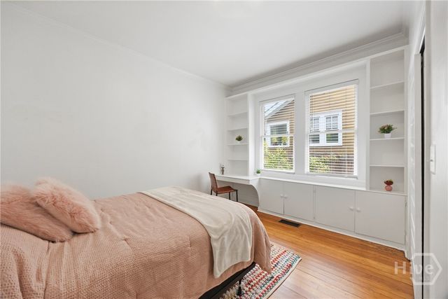 314 E 51st Street, Savannah, GA 31405