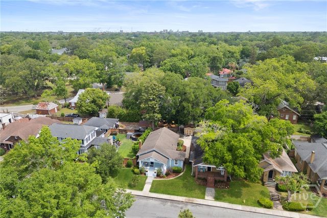 314 E 51st Street, Savannah, GA 31405