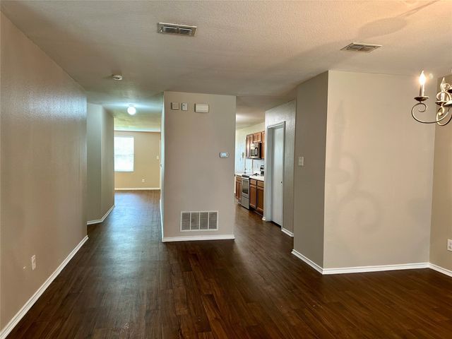 2803 Amber Waves Lane, Lancaster, TX 75134