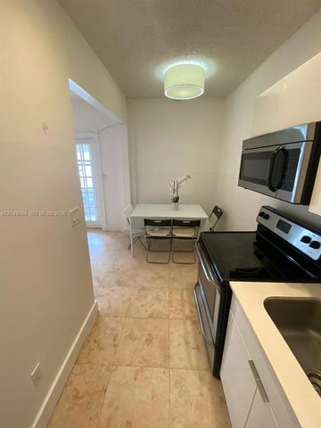 934 Michigan Ave 308, Miami Beach, FL 33139
