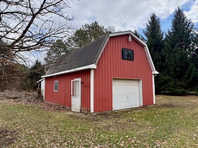 16351 S Oakley Road, Chesaning Twp, MI 48616