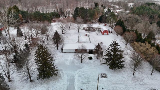 16351 S Oakley Road, Chesaning Twp, MI 48616