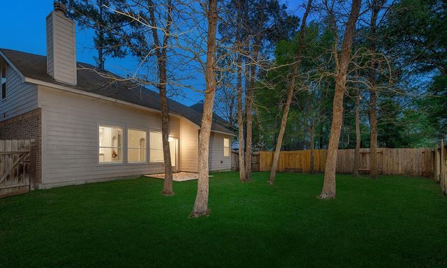131 S Spinning Wheel Circle, The Woodlands, TX 77382