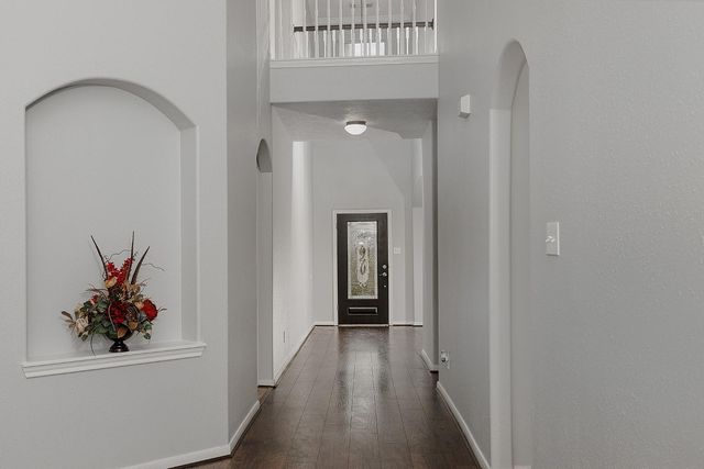 131 S Spinning Wheel Circle, The Woodlands, TX 77382