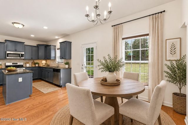 1105 Whitney Drive, Aberdeen, NC 28315