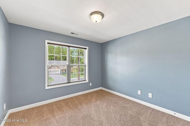 1105 Whitney Drive, Aberdeen, NC 28315