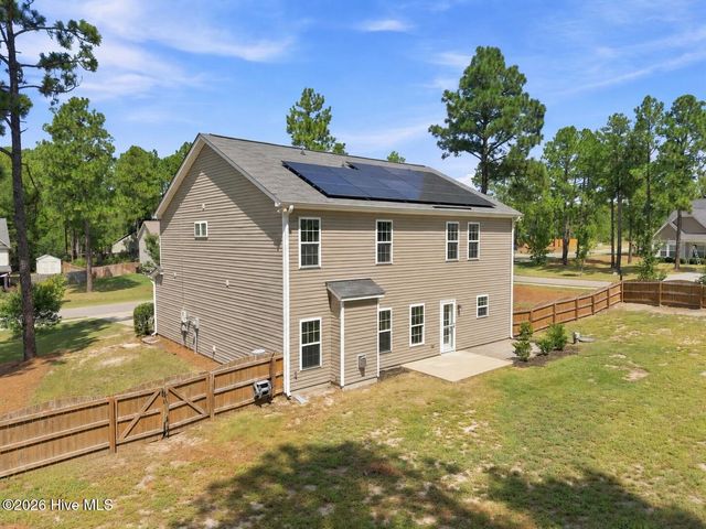 1105 Whitney Drive, Aberdeen, NC 28315