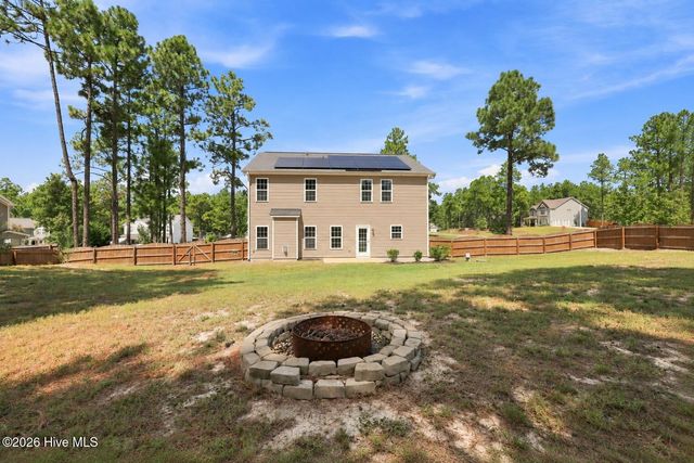 1105 Whitney Drive, Aberdeen, NC 28315