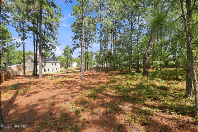 1105 Whitney Drive, Aberdeen, NC 28315