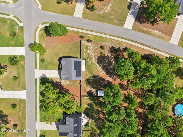 1105 Whitney Drive, Aberdeen, NC 28315