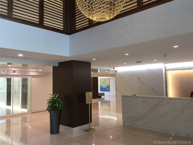 540 Brickell Key Dr 826, Miami, FL 33131