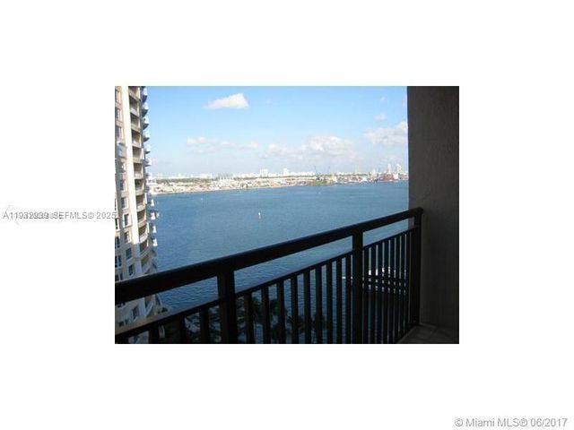 540 Brickell Key Dr 826, Miami, FL 33131