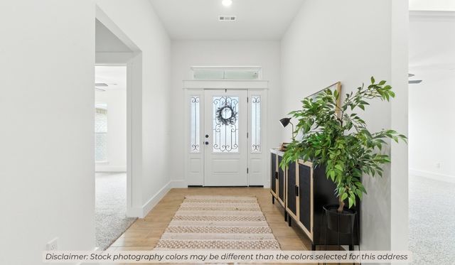 9206 S Pleasant Valley Road, Gentry, AR 72734