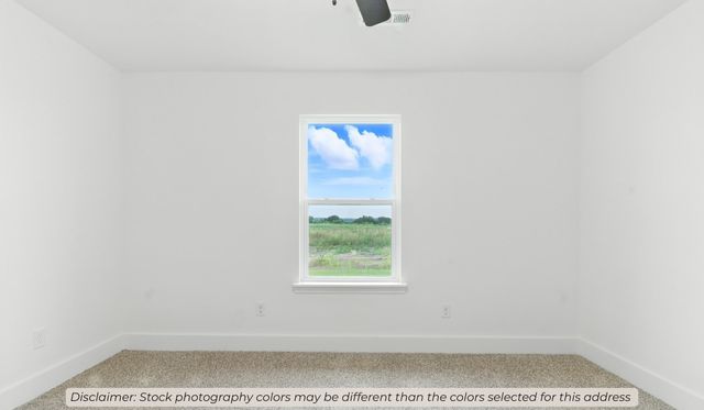 9206 S Pleasant Valley Road, Gentry, AR 72734