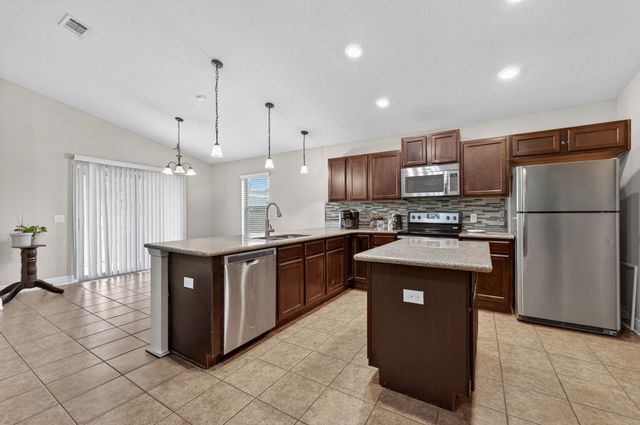 3110 Edelstein Drive, Crestview, FL 32539