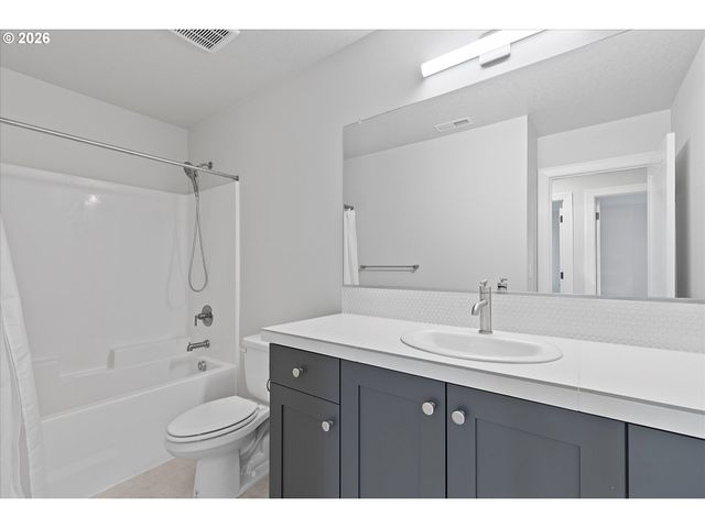 1152 TANSY Ln, Canby, OR 97013