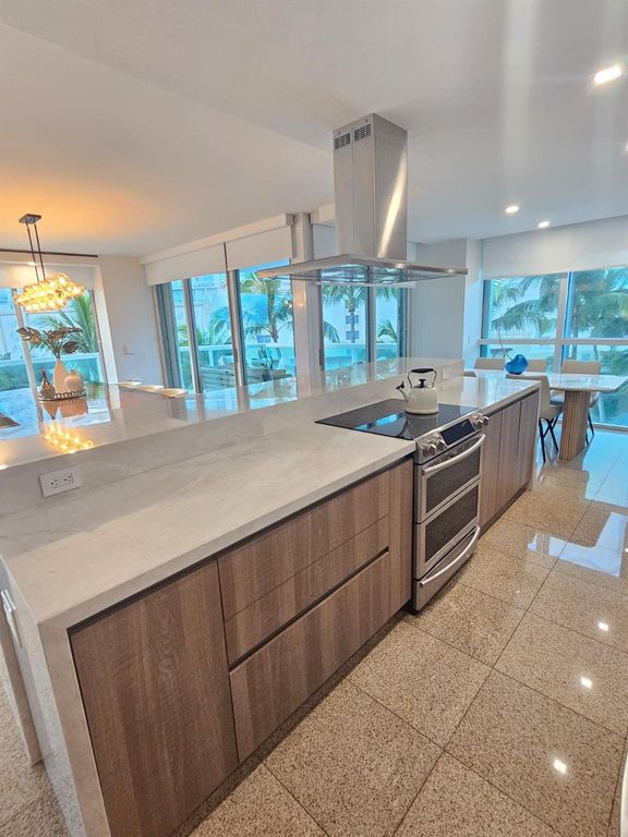 16500 Collins Ave 356, Sunny Isles Beach, FL 33160