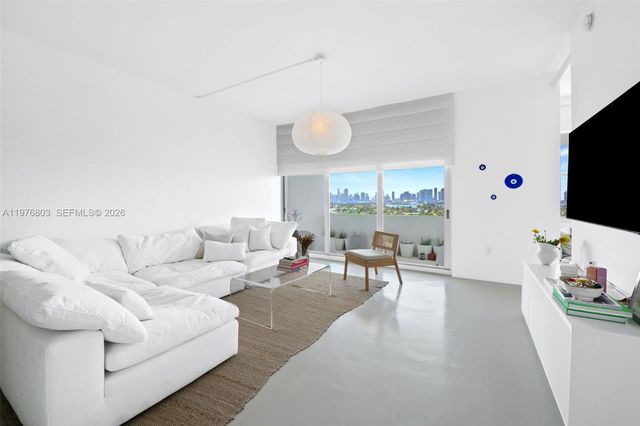 3 Island Ave PH-G, Miami Beach, FL 33139