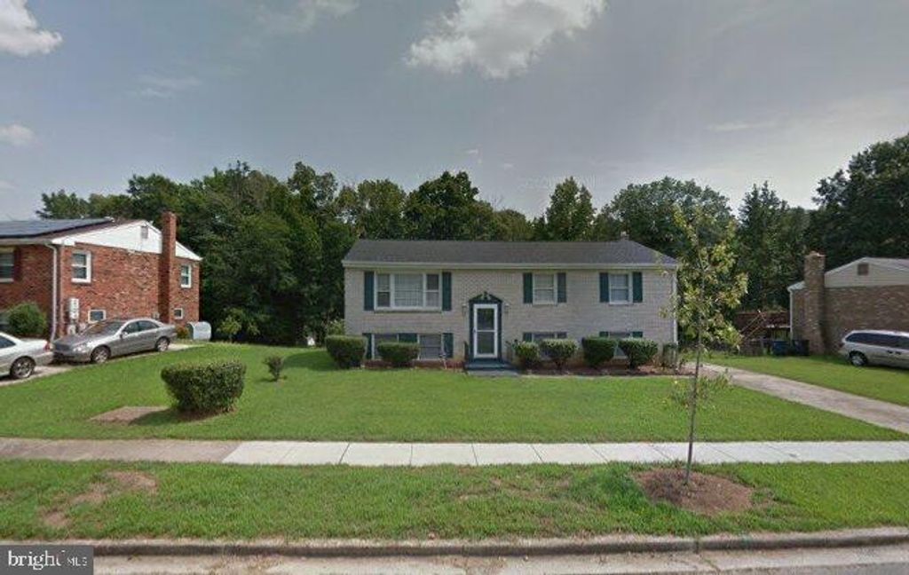 1607 HUNTERS MILL AVE, Fort Washington, MD 20744