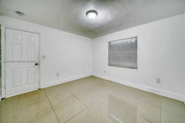 1200 NW 102nd St 1202, Miami, FL 33147