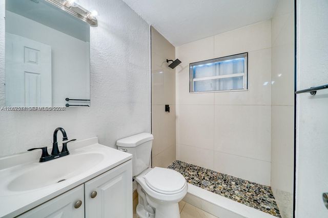 1200 NW 102nd St 1202, Miami, FL 33147