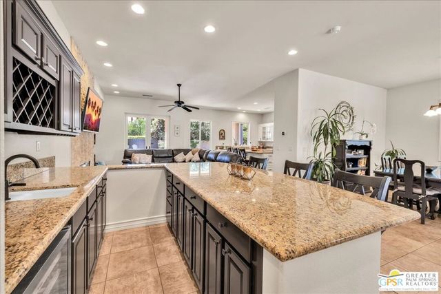40511 Corte Placitas, Palm Desert, CA 92260