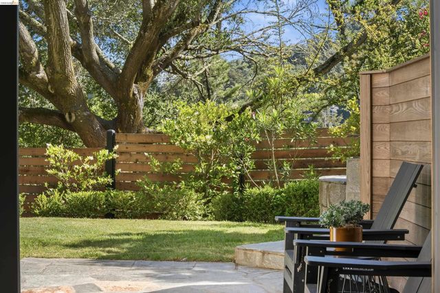 4120 Happy Valley Rd, Lafayette, CA 94549