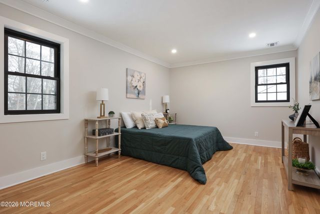 757 Nutswamp Road, Red Bank, NJ 07701