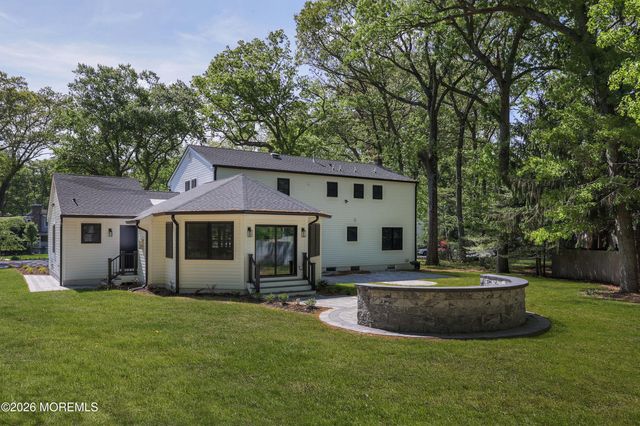 757 Nutswamp Road, Red Bank, NJ 07701