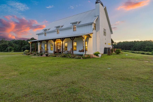 180 Hill Top, Kelly Ranch Rd West, Jefferson, TX 75657