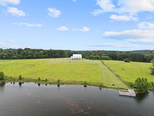 180 Hill Top, Kelly Ranch Rd West, Jefferson, TX 75657