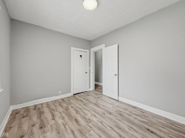 6 S Euclid Avenue, Indianapolis, IN 46201
