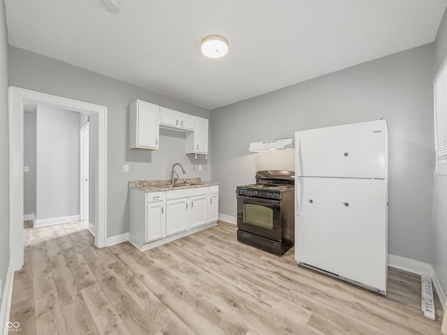 6 S Euclid Avenue, Indianapolis, IN 46201