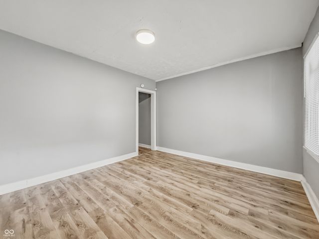 6 S Euclid Avenue, Indianapolis, IN 46201