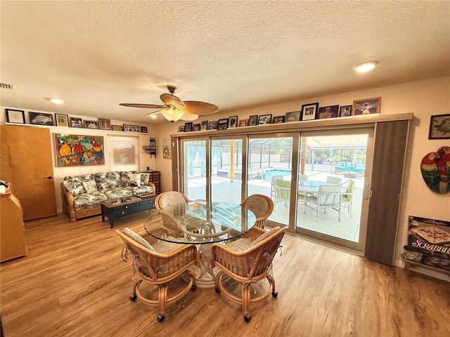 209 W DELAWARE STREET, Tavares, FL 32778