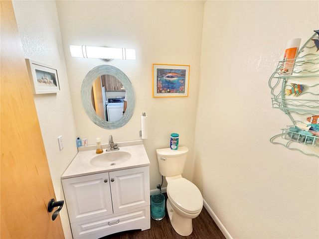 209 W DELAWARE STREET, Tavares, FL 32778