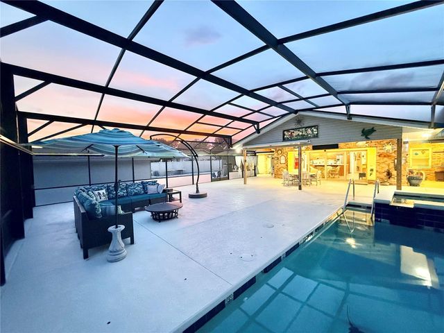 209 W DELAWARE STREET, Tavares, FL 32778