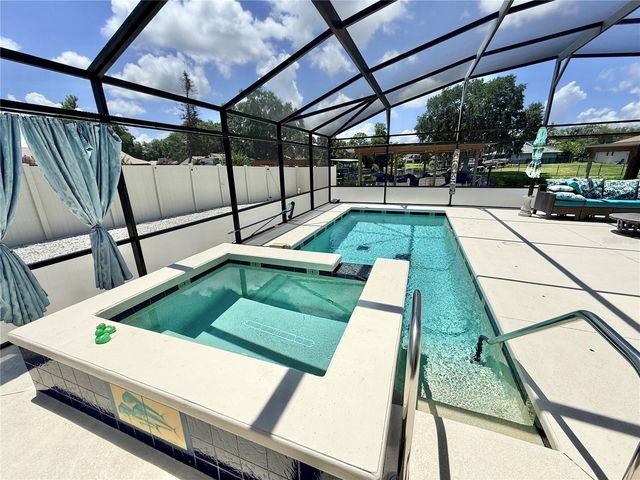 209 W DELAWARE STREET, Tavares, FL 32778