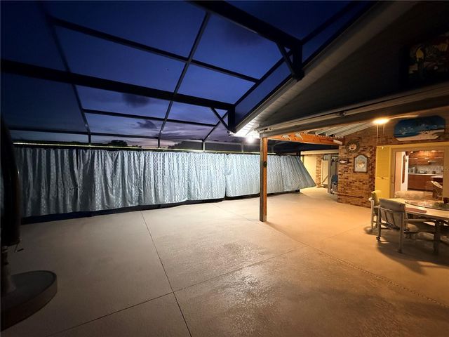 209 W DELAWARE STREET, Tavares, FL 32778
