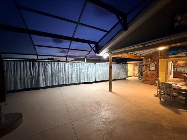 209 W DELAWARE STREET, Tavares, FL 32778